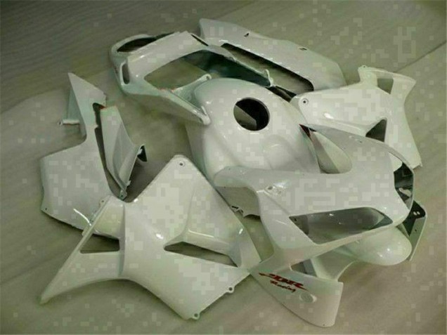 Affordable 2003-2004 White Honda CBR600RR Motorbike Fairings Canada Affordable 2003-2004 White Honda CBR600RR Motorbike Fairings Canada
