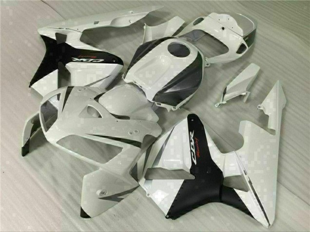 Affordable 2005-2006 White Honda CBR600RR Bike Fairing Canada