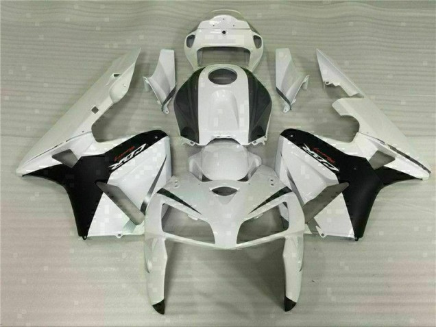Affordable 2005-2006 White Honda CBR600RR Bike Fairing Canada
