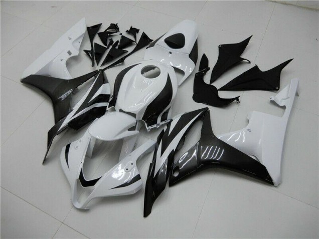 Affordable 2007-2008 White Black Honda CBR600RR Motorbike Fairing Canada Affordable 2007-2008 White Black Honda CBR600RR Motorbike Fairing Canada
