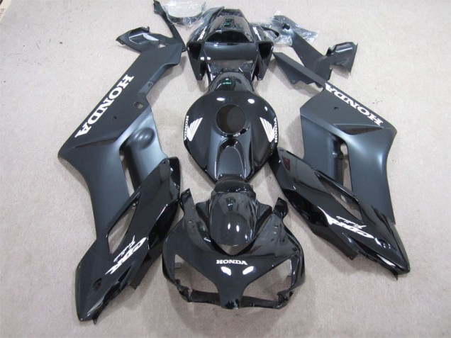 Affordable 2004-2005 Black Honda CBR1000RR Bike Fairing Canada Affordable 2004-2005 Black Honda CBR1000RR Bike Fairing Canada