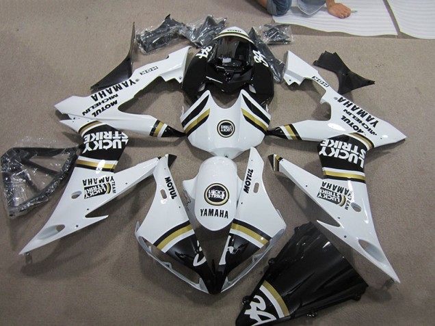 Affordable 2004-2006 Black White Lucky Strike Yamaha YZF R1 Motorcyle Fairings Canada Affordable 2004-2006 Black White Lucky Strike Yamaha YZF R1 Motorcyle Fairings Canada